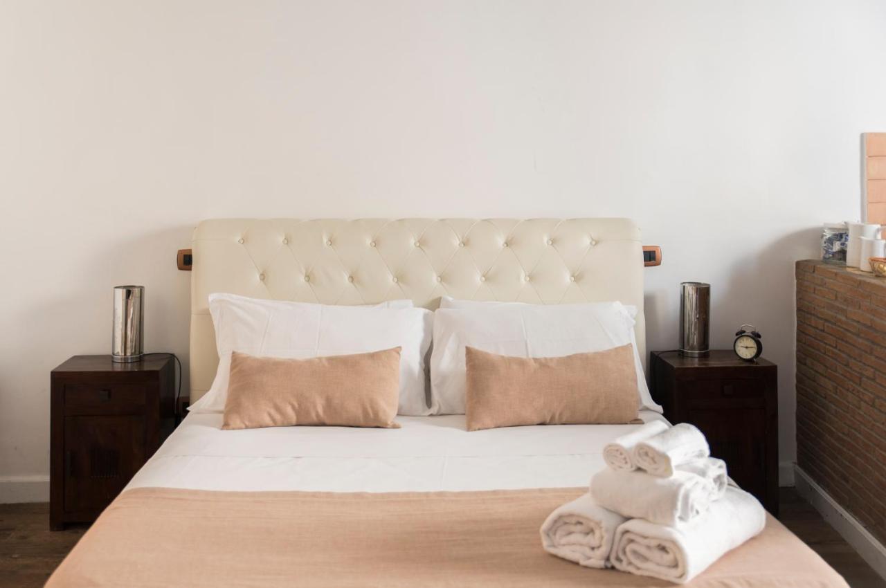 Agora Apartments - Armida Sorrento Esterno foto