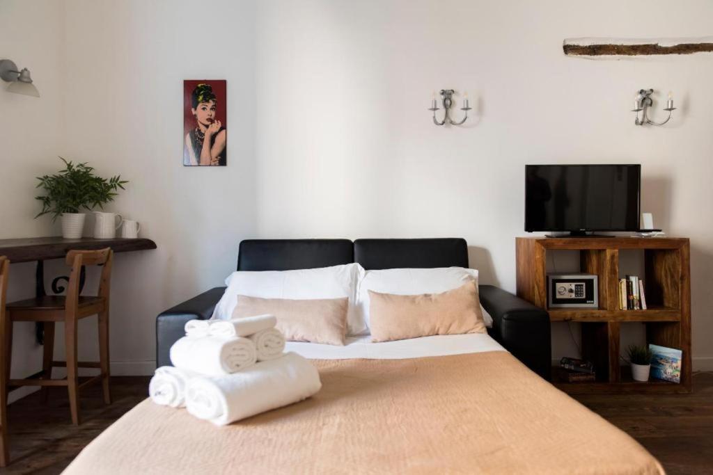 Agora Apartments - Armida Sorrento Esterno foto